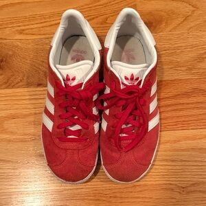 Adidas Classic Red Gazelle 5.5 women (3.5 men)